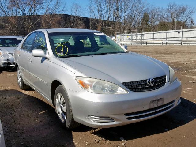 4T1BE32K92U072283 - 2002 TOYOTA CAMRY LE SILVER photo 1