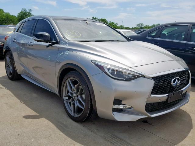 SJKCH5CP8HA015750 - 2017 INFINITI QX30 BASE SILVER photo 1