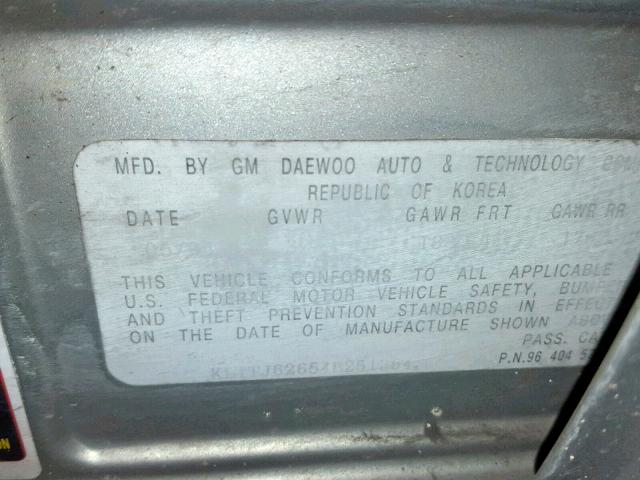 KL1TJ62654B251354 - 2004 CHEVROLET AVEO LS SILVER photo 10