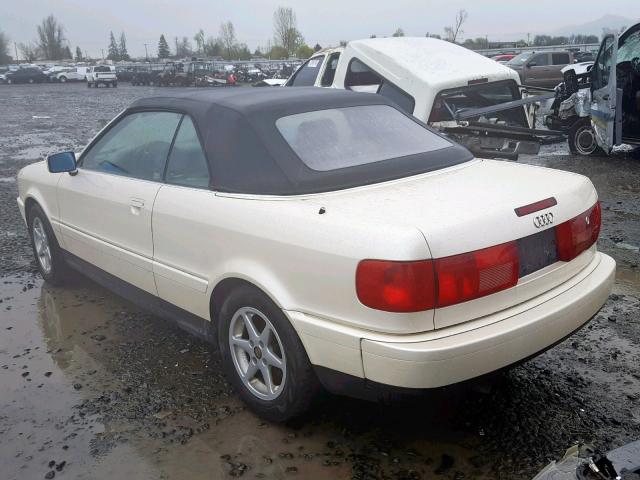 WAUAA88GXWN004454 - 1998 AUDI CABRIOLET WHITE photo 3
