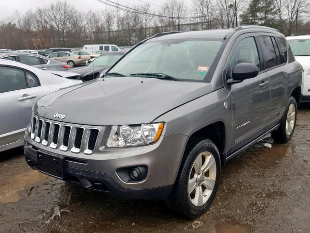 1C4NJDBB7CD573158 - 2012 JEEP COMPASS SP Boz foto 2