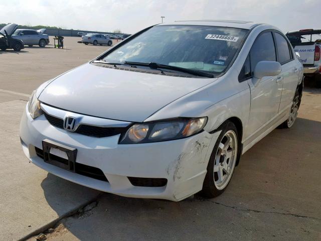 19XFA1F97AE066217 - 2010 HONDA CIVIC EXL WHITE photo 2