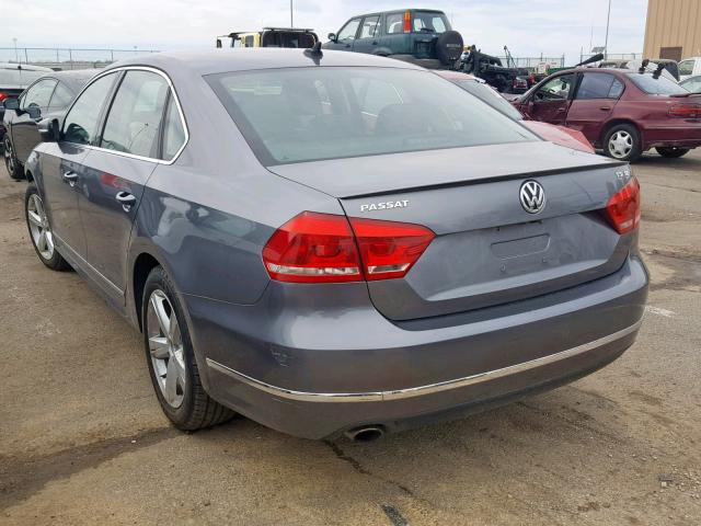 1VWBT7A33FC051028 - 2015 VOLKSWAGEN PASSAT SE GRAY photo 3