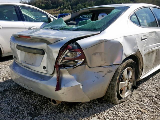 2G2WS522X41100783 - 2004 PONTIAC GRAND PRIX 银色 照片 9