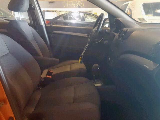 KL1TD56667B128968 - 2007 CHEVROLET AVEO BASE Pomarańczowy zdjęcie 5