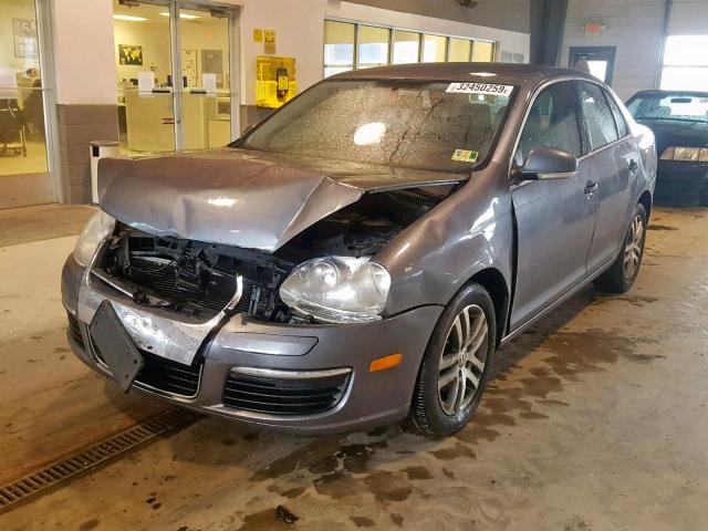 3VWRF71K26M661191 - 2006 VOLKSWAGEN JETTA 2.5 GRAY photo 2