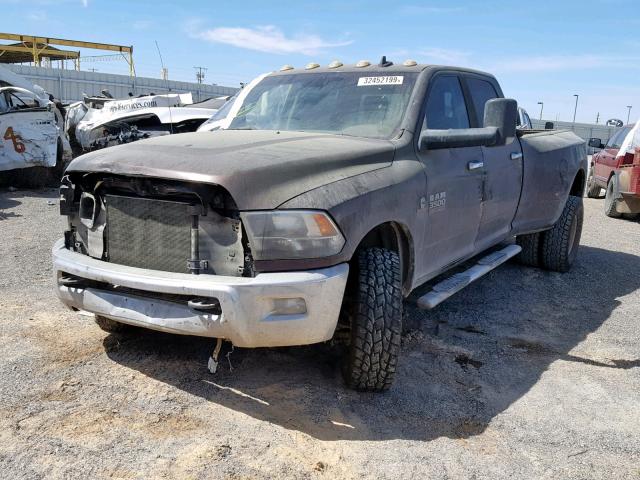 3C63RRHL6DG561950 - 2013 RAM 3500 SLT BROWN photo 2