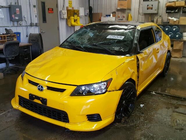 JTKJF5C79C3028965 - 2012 TOYOTA SCION TC ყვითელი ფოტო 2