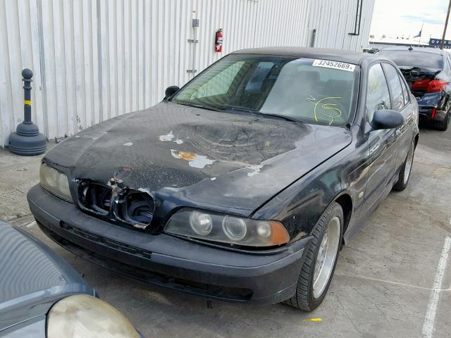 WBADE5325WBV92972 - 1998 BMW 540 I BLACK photo 3