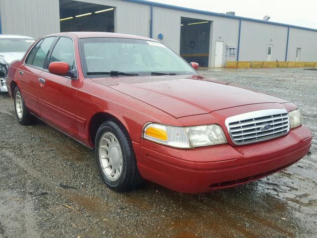 2FAFP74W5YX101504 - 2000 FORD CROWN VICT RED photo 1