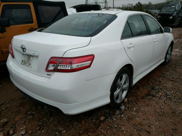 4T1BF3EK6AU506389 - 2010 TOYOTA CAMRY BASE WHITE photo 4