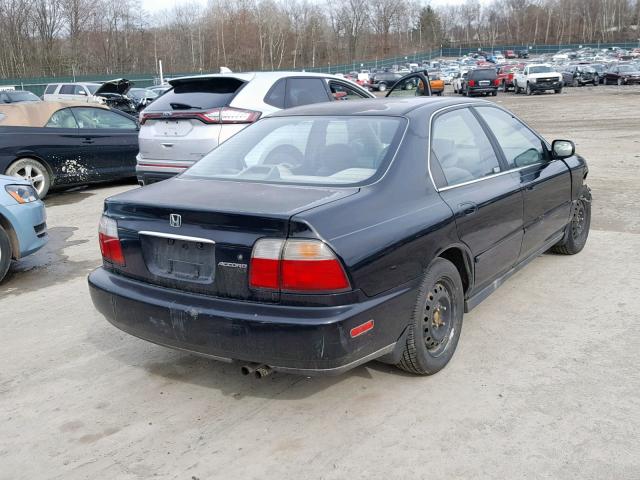 1HGCD5639VA196281 - 1997 HONDA ACCORD LX BLACK photo 4