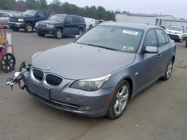 WBANV93508CZ62860 - 2008 BMW 535 XI GRAY photo 2