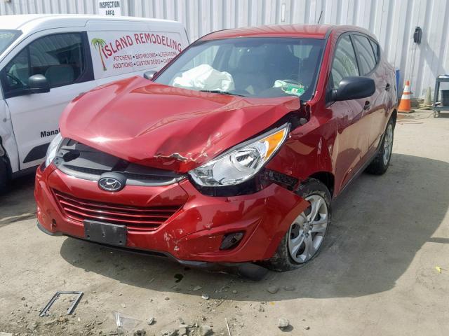 KM8JT3AB3CU507058 - 2012 HYUNDAI TUCSON GL RED photo 2