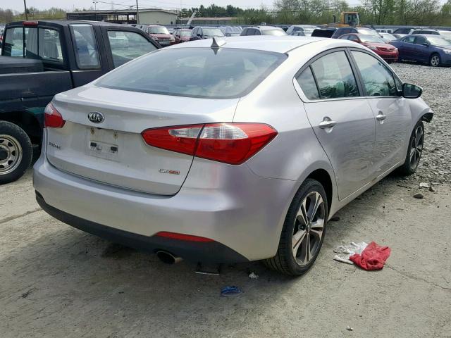 KNAFX4A85E5075382 - 2014 KIA FORTE EX SILVER photo 4