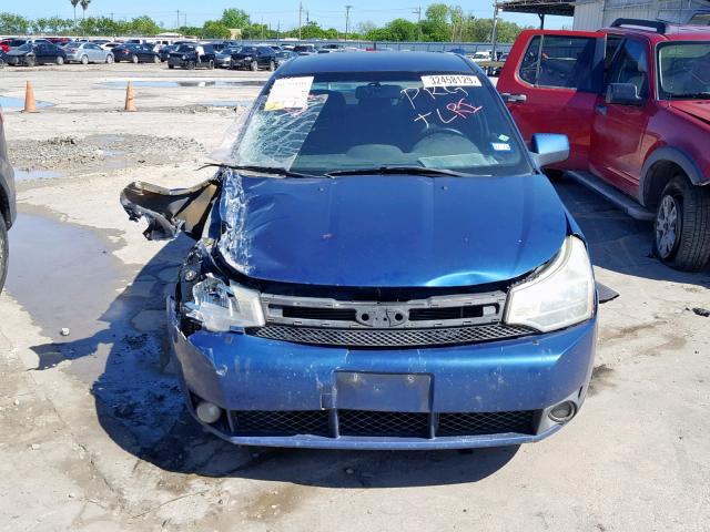 1FAHP36N79W263198 - 2009 FORD FOCUS SES BLUE photo 9