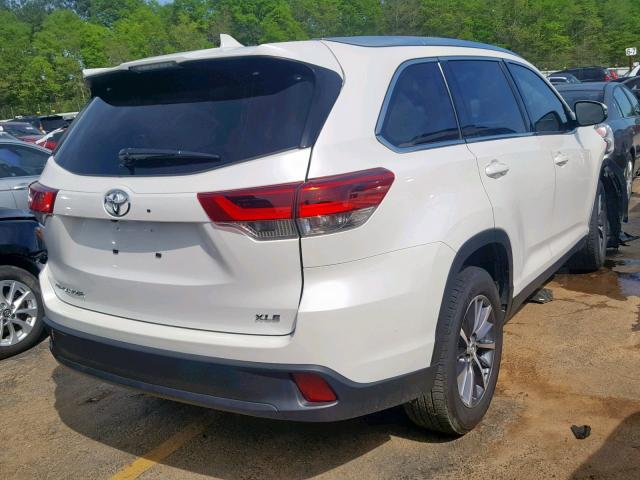 5TDKZRFHXKS302010 - 2019 TOYOTA HIGHLANDER WHITE photo 4