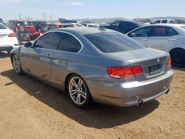 WBAWB73539P045715 - 2009 BMW 335 I GRAY photo 3