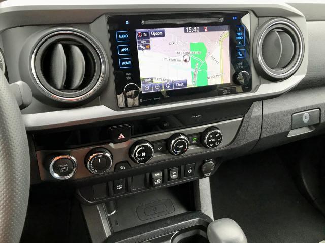 3TMCZ5AN5JM163204 - 2018 TOYOTA TACOMA DOU ვერცხლისფერი ფოტო 9