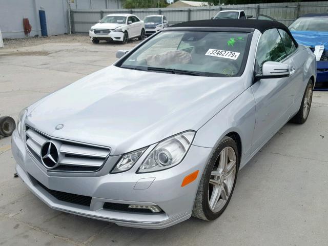 WDDKK5GF9BF061251 - 2011 MERCEDES-BENZ E 350 SILVER photo 2