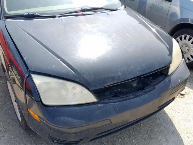 1FAFP34N06W239136 - 2006 FORD FOCUS ZX4 BLACK photo 9