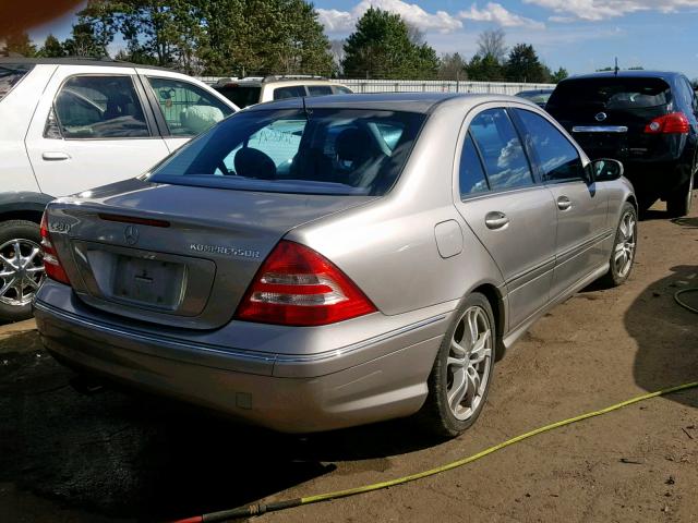 WDBRF40J95F667805 - 2005 MERCEDES-BENZ C 230K SPO SILVER photo 4