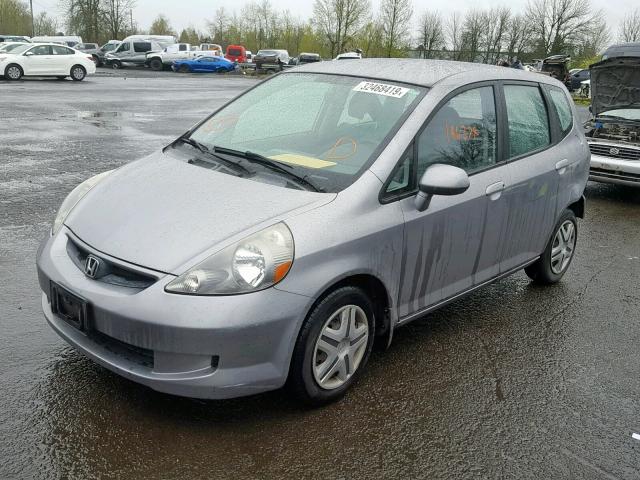 JHMGD38467S025154 - 2007 HONDA FIT SILVER photo 2