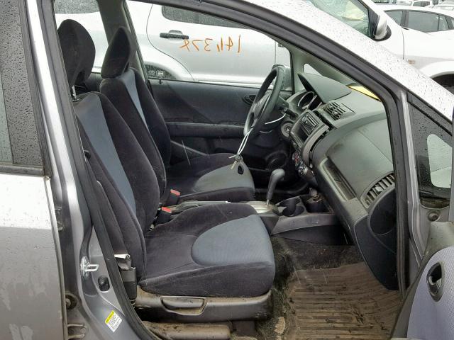 JHMGD38467S025154 - 2007 HONDA FIT SILVER photo 5