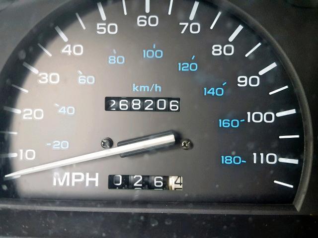 J81RF2362P7510901 - 1993 GEO STORM RED photo 8