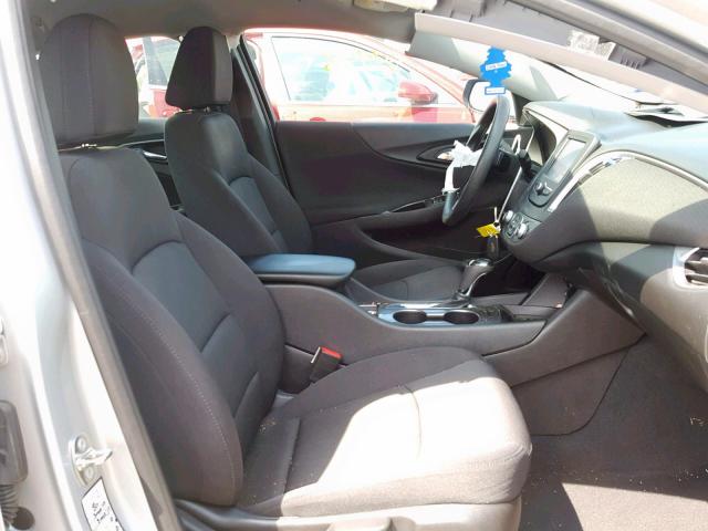 1G1ZB5STXHF204408 - 2017 CHEVROLET MALIBU LS ვერცხლისფერი ფოტო 5