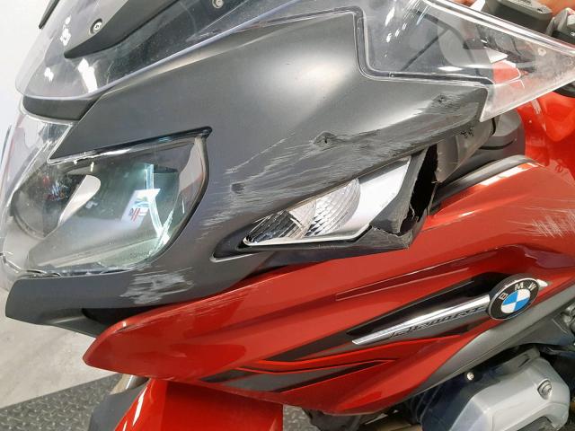 WB10A1300JZ467119 - 2018 BMW R1200 RT RED photo 14