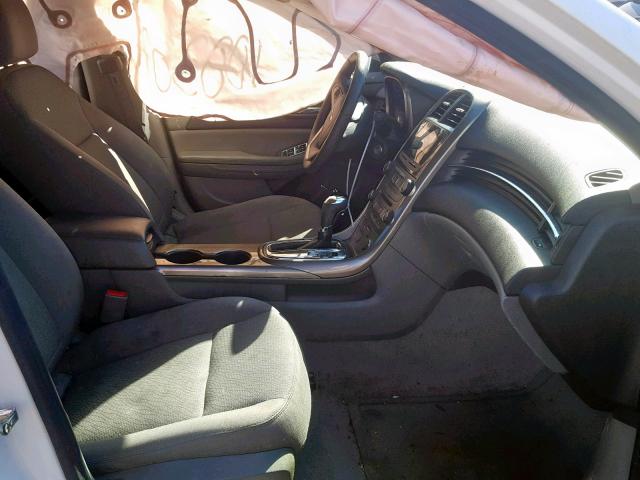 1G11B5SA5DF191640 - 2013 CHEVROLET MALIBU LS WHITE photo 5