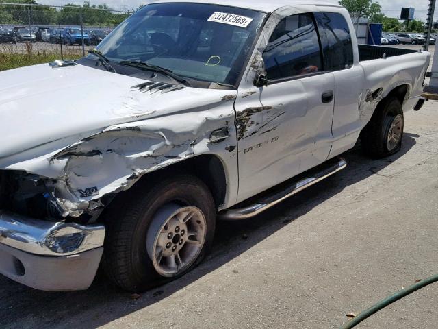 1B7GL22X5YS723760 - 2000 DODGE DAKOTA WHITE photo 9