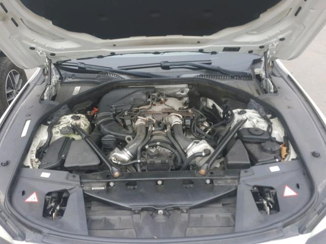 WBAKC6C5XBC394616 - 2011 BMW ALPINA B7 WHITE photo 7