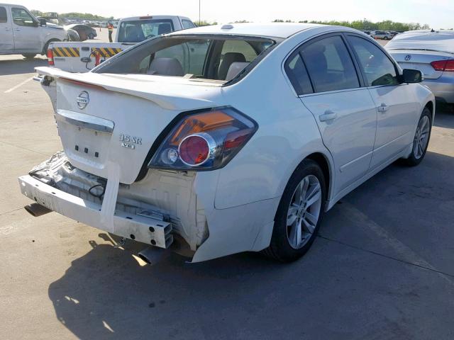 1N4BL2AP1CN552241 - 2012 NISSAN ALTIMA SR WHITE photo 4