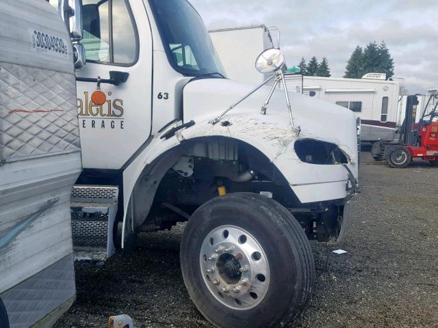 1FUBCXBS28HZ85804 - 2008 FREIGHTLINER M2 106 MED WHITE photo 9