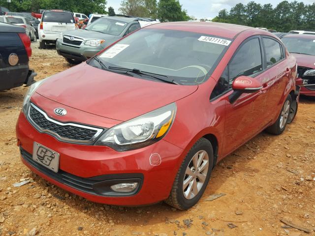 KNADN4A36D6121344 - 2013 KIA RIO EX RED photo 2