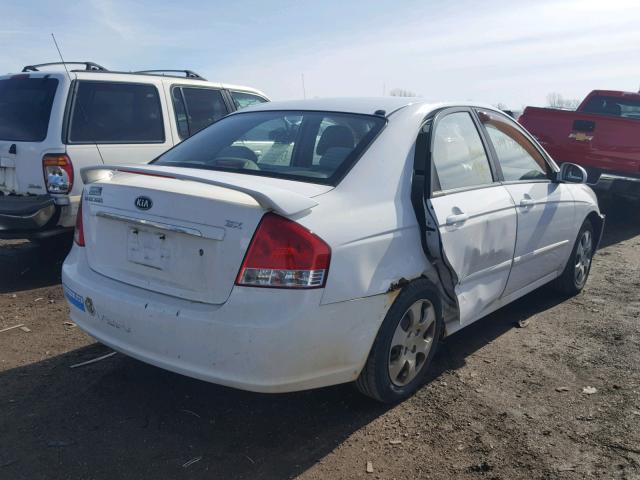 KNAFE121285530540 - 2008 KIA SPECTRA EX WHITE photo 4