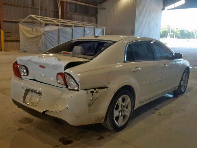 1G1ZH57B99F136926 - 2009 CHEVROLET MALIBU 1LT WHITE photo 4