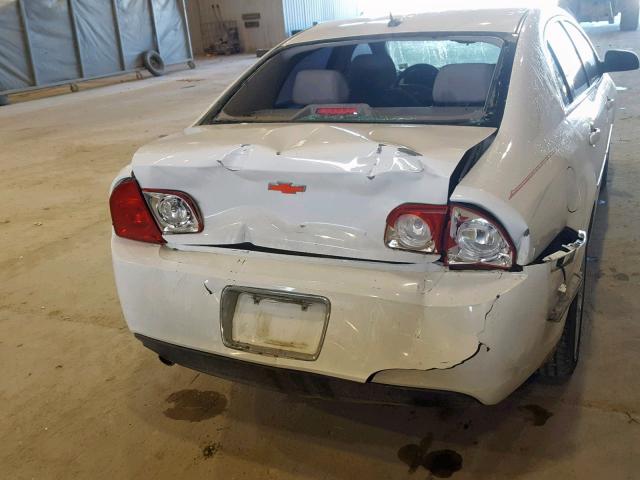 1G1ZH57B99F136926 - 2009 CHEVROLET MALIBU 1LT WHITE photo 9