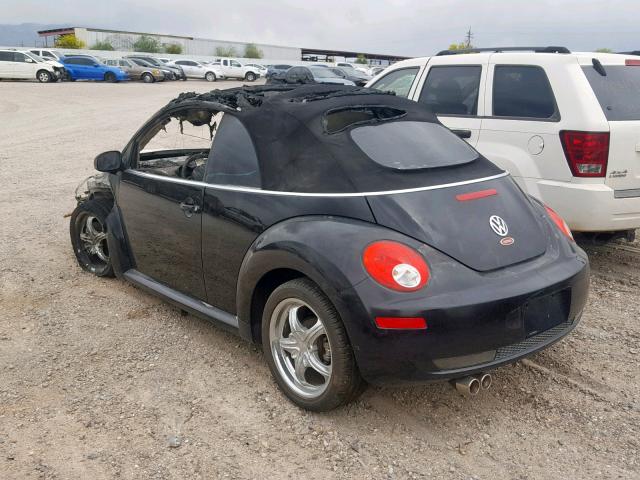 3VWRF31Y88M406240 - 2008 VOLKSWAGEN NEW BEETLE BLACK photo 3