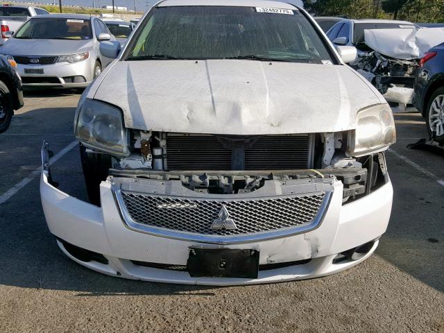 4A32B2FFXBE018387 - 2011 MITSUBISHI GALANT FE WHITE photo 9