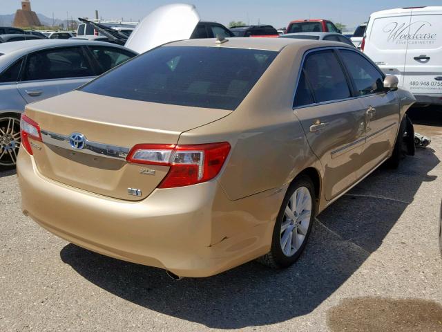 4T1BD1FK7CU056585 - 2012 TOYOTA CAMRY HYBR GOLD photo 4