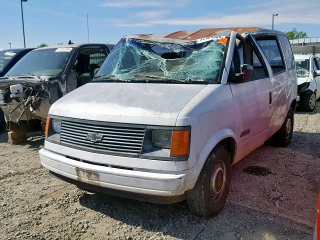 1GCCM15Z6GB245902 - 1986 CHEVROLET ASTRO WHITE photo 2