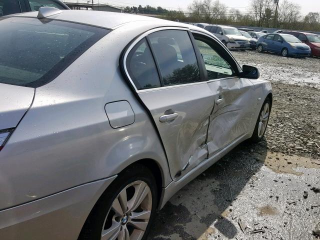 WBANV1C5XAC159013 - 2010 BMW 528 XI SILVER photo 9