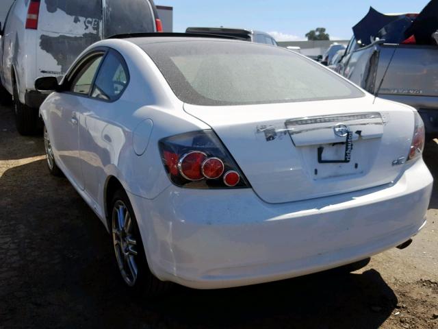 JTKDE167780231415 - 2008 TOYOTA SCION TC WHITE photo 3