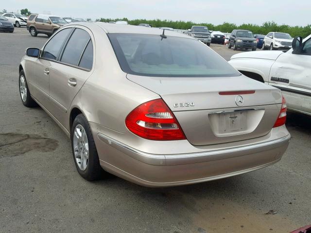 WDBUF65J14A502213 - 2004 MERCEDES-BENZ E 320 GOLD photo 3