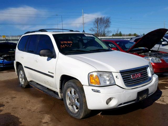 1GKDT13S262151094 - 2006 GMC ENVOY WHITE photo 1