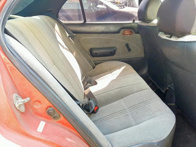 1Y1SK5263TZ018179 - 1996 GEO PRIZM BASE 白色 照片 6