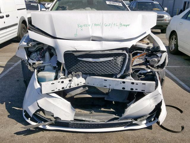 2C3CCAAG8FH893517 - 2015 CHRYSLER 300 LIMITE WHITE photo 9